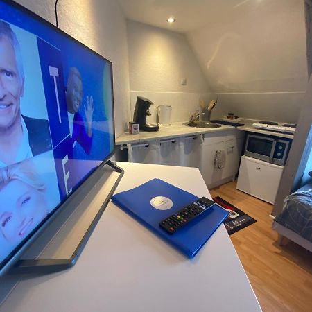 Appartement Le nid sous les toits à Troyes Extérieur photo