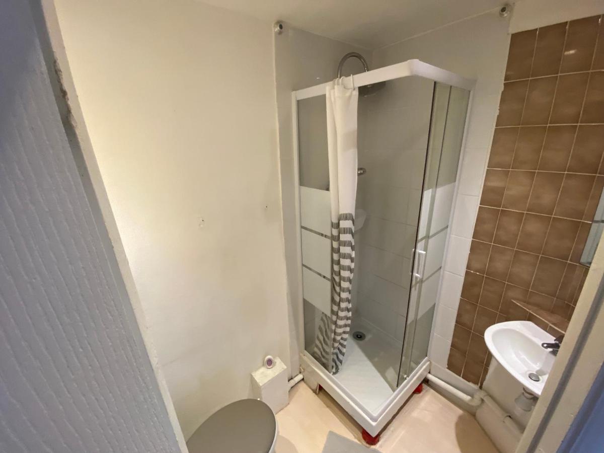 Appartement Le nid sous les toits à Troyes Extérieur photo